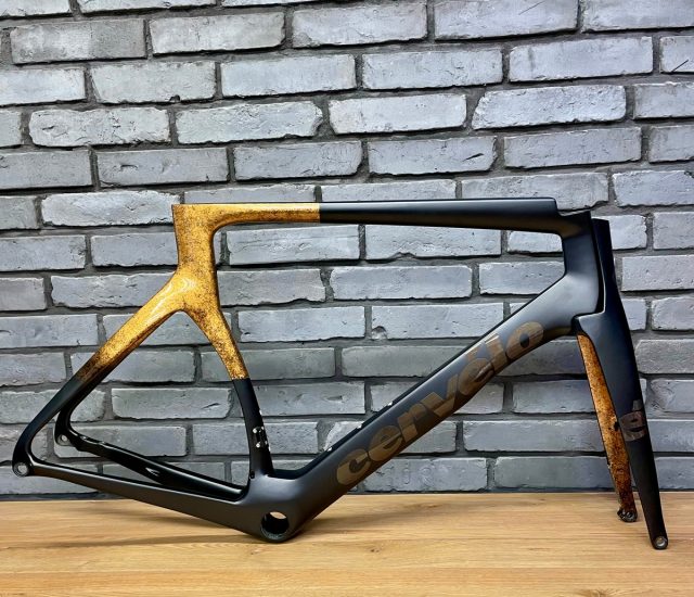 Customowe malowanie ramy Cervelo